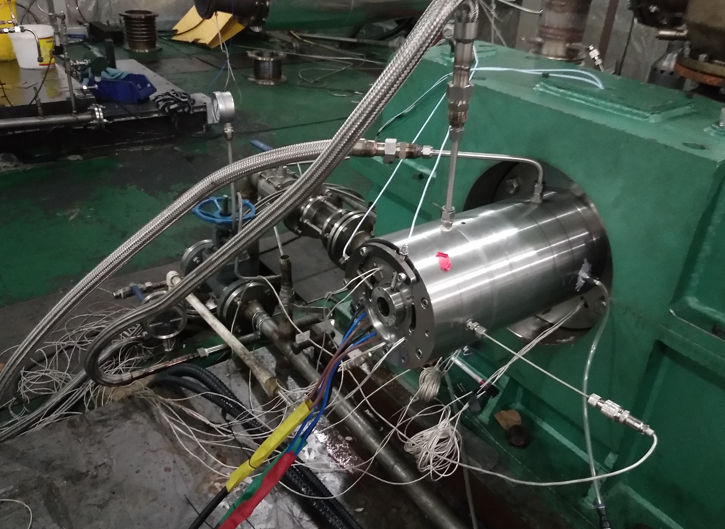 100kW generator connected to gas turbine
