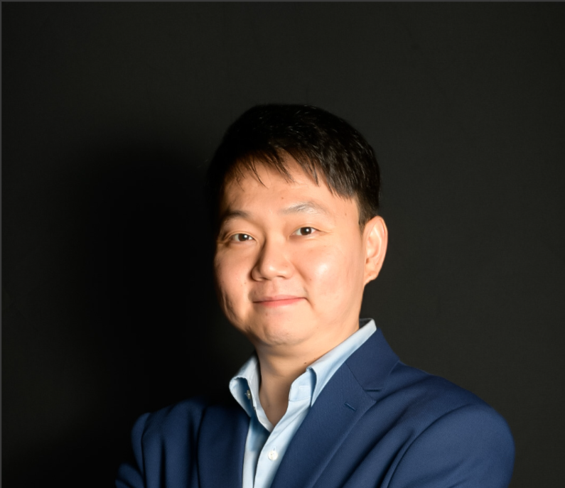 Woongeon Lee